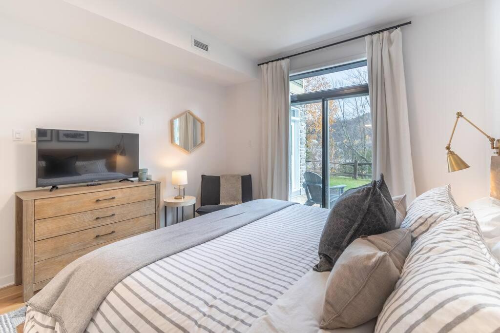 Tremblant Prestige - Les Eaux 215-6 Apartment มงต์-ทร็องบล็องต์ ภายนอก รูปภาพ